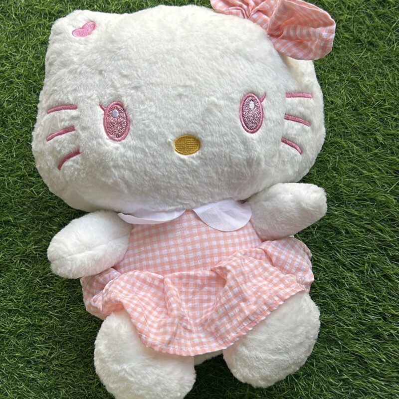 Hello kitty Plushie
