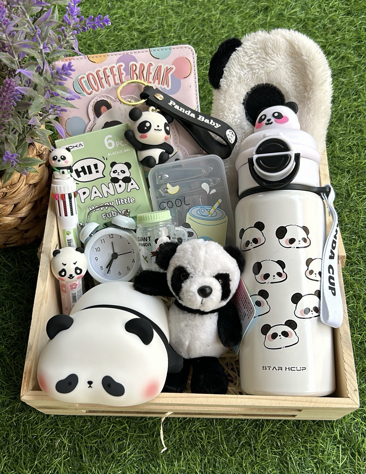 PANDA GIFT BASKET