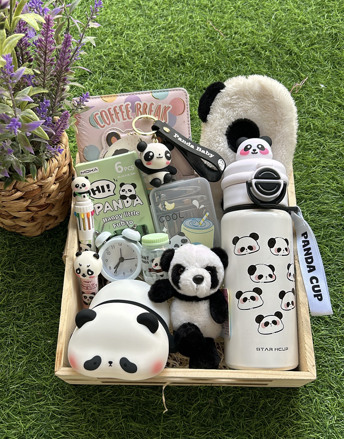 PANDA GIFT BASKET