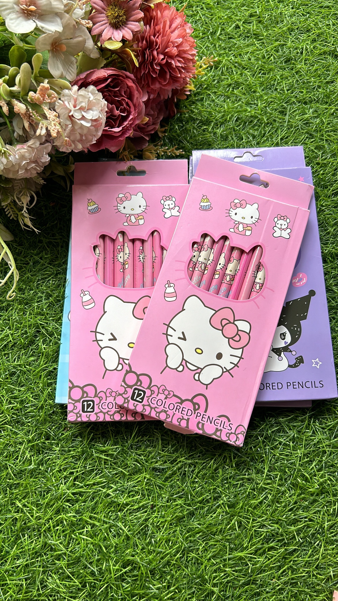 HELLO KITTY COLOUR PENCILS