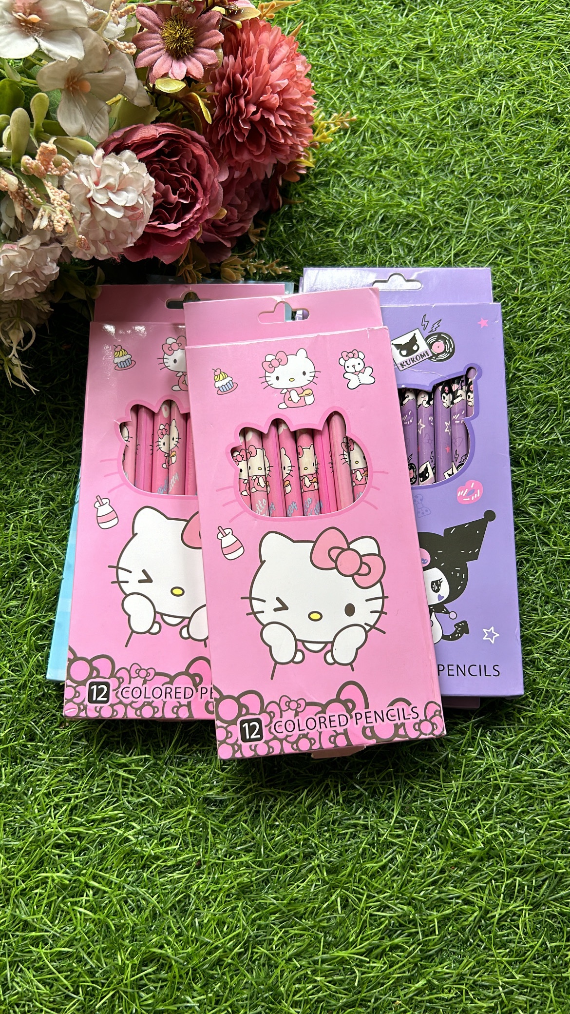HELLO KITTY COLOUR PENCILS