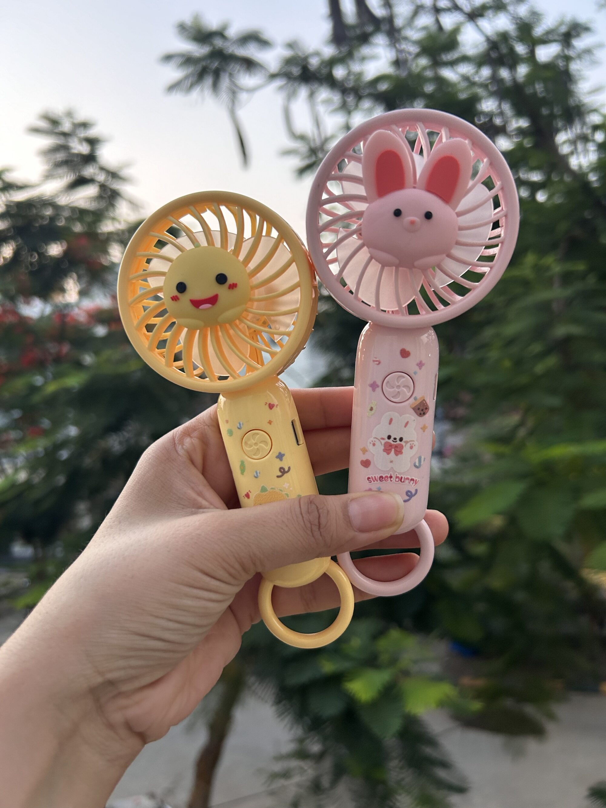 Animal themed Handheld fans