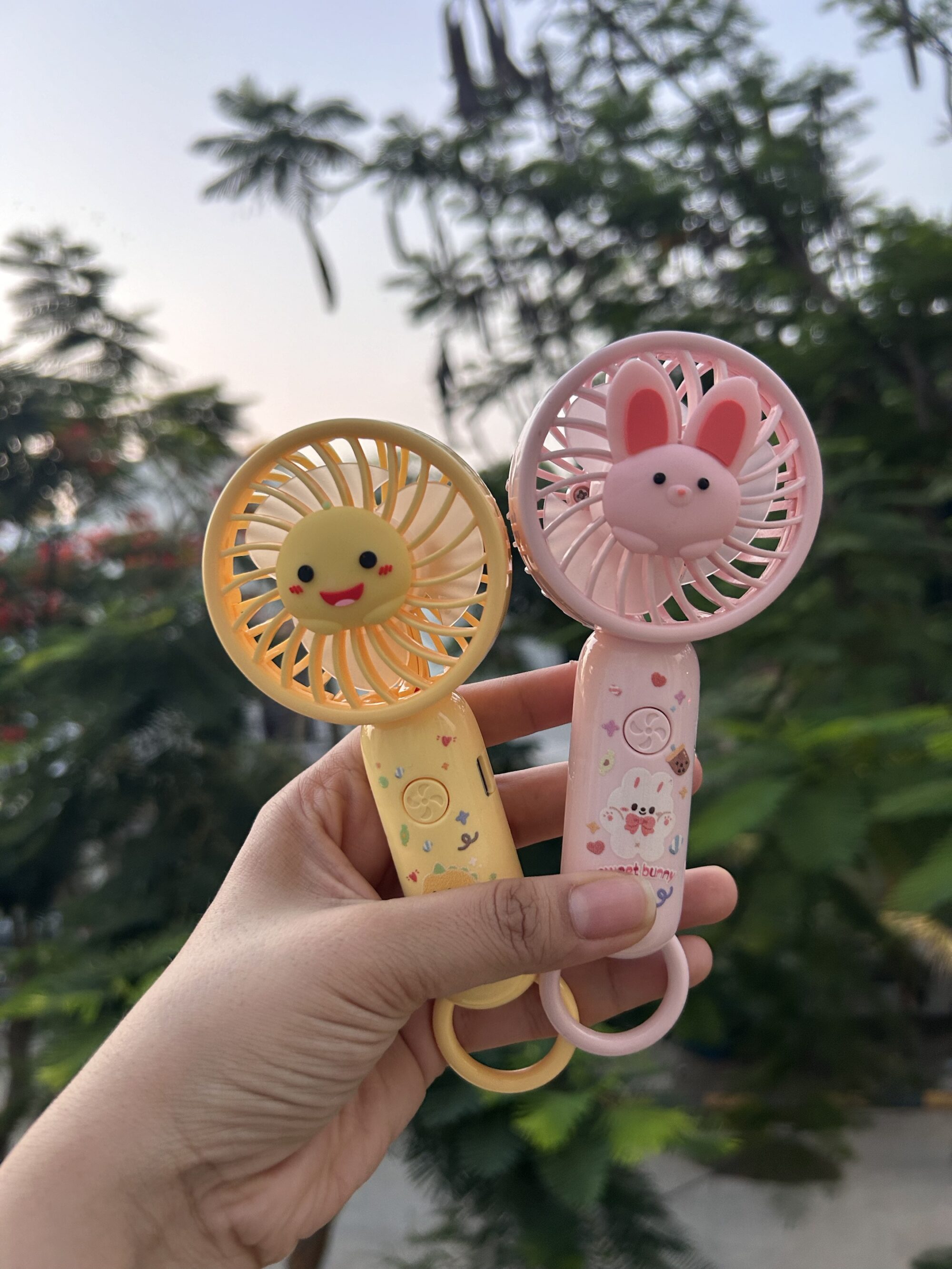 Animal themed Handheld fans
