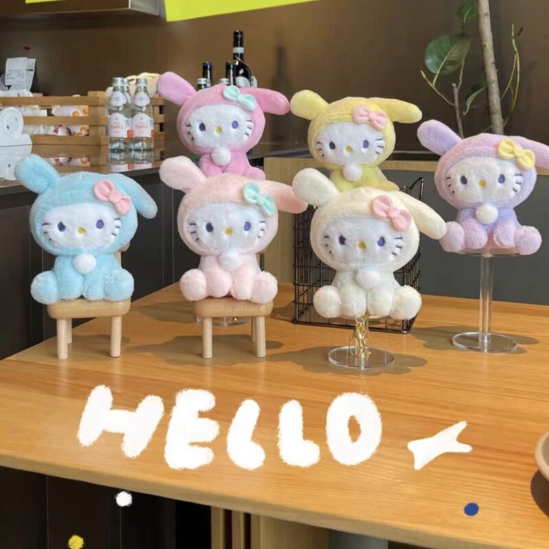 Hello kitty keychain