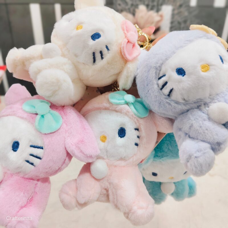 Hello kitty keychain