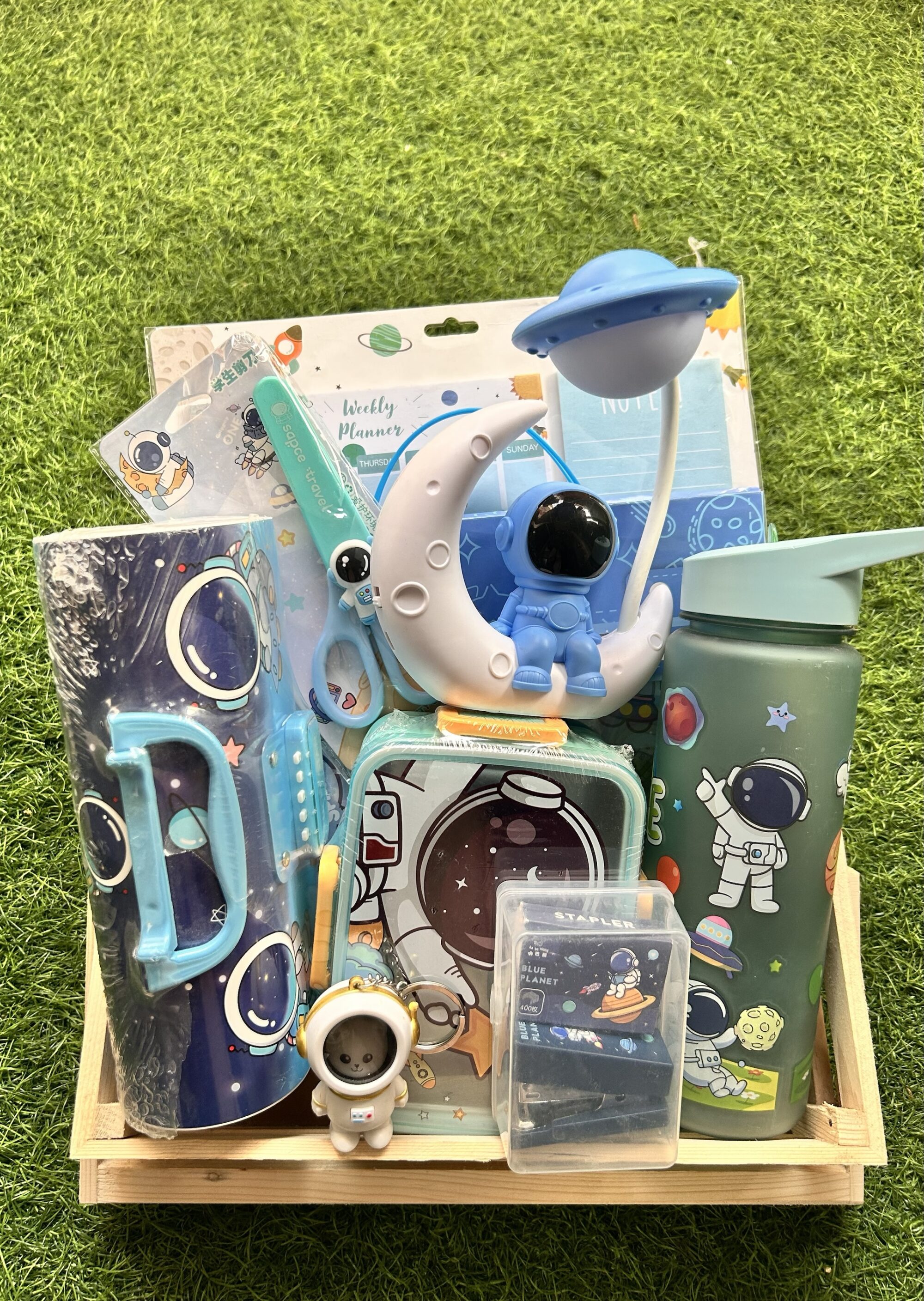 SPACE THEMED HAMPER