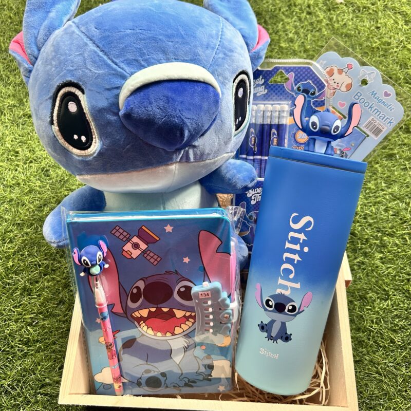 Stitch hamper