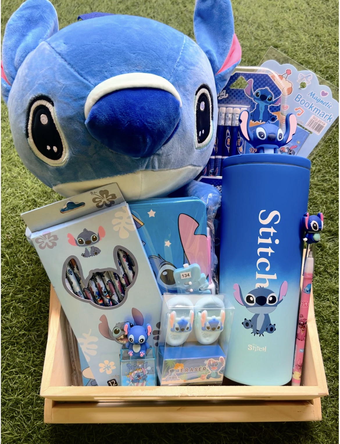 STITCH THEMED HAMPER