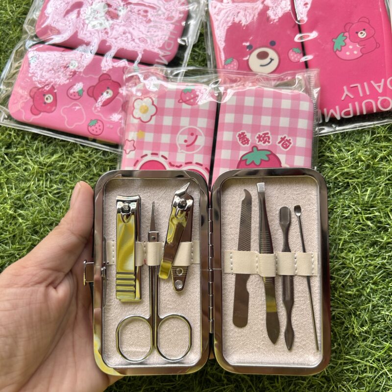 Manicure set