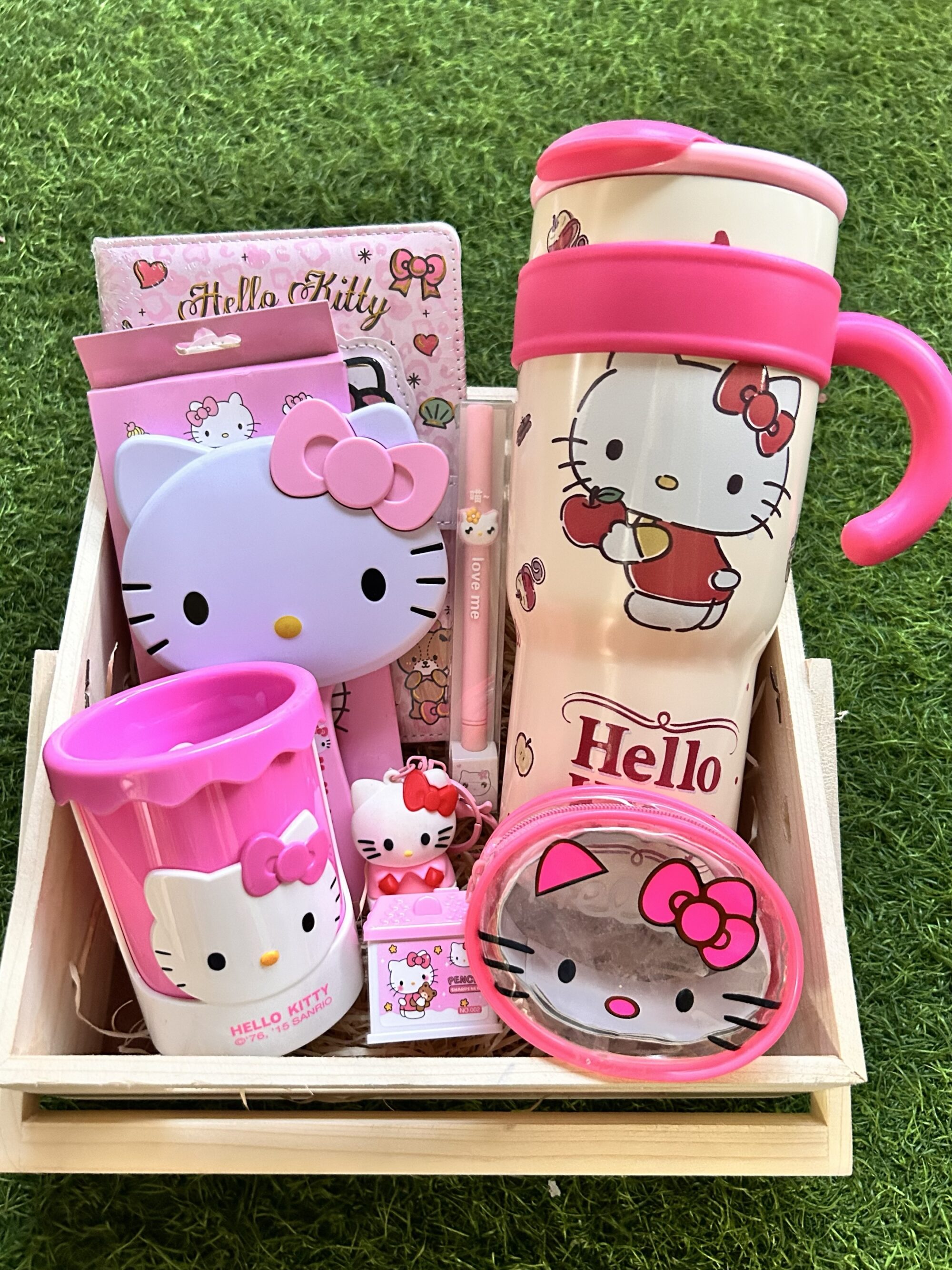 Hello Kitty hamper