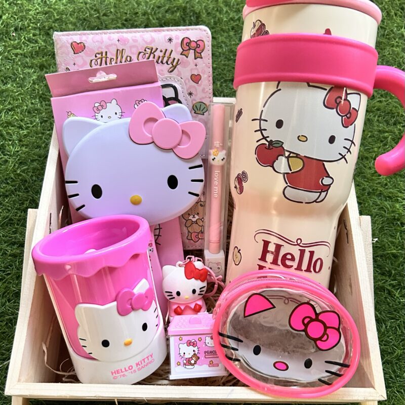 Hello Kitty hamper